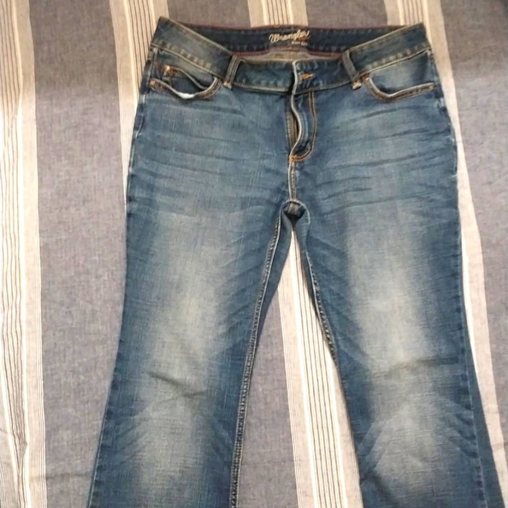 Wrangler Bootcut  size 13x32